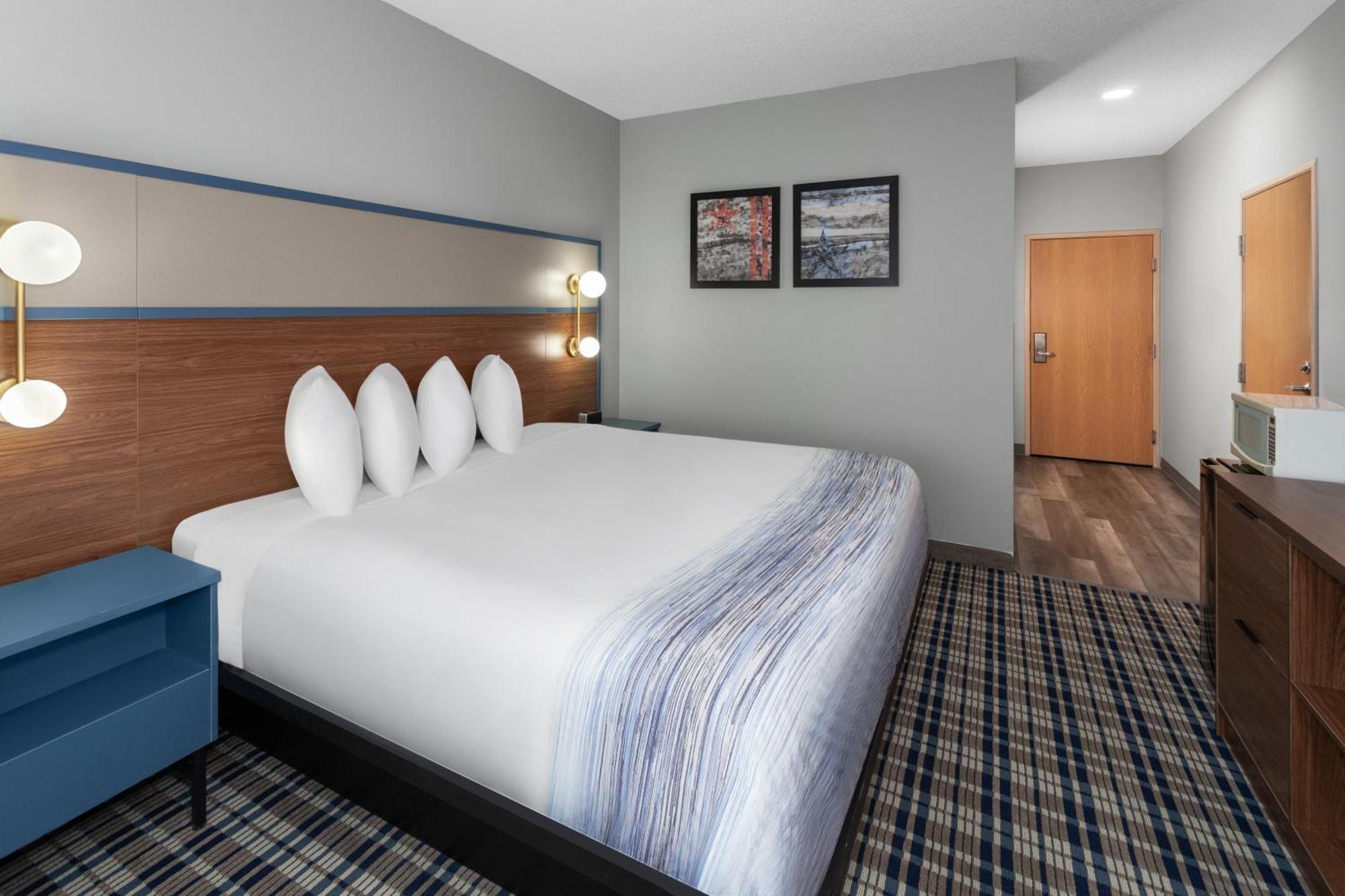 Americinn By Wyndham Eagle River Downtown Exterior foto